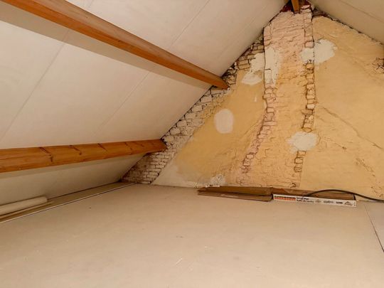 Woning met twee slaapkamers en garage te Beveren - Photo 1