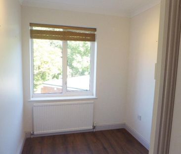 3 Bedroom Flat To Rent - Photo 5