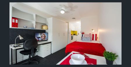 Private, Comfortable & Fully Furnished – Your Ideal Studio Apartment at UniLodge VU - Photo 5