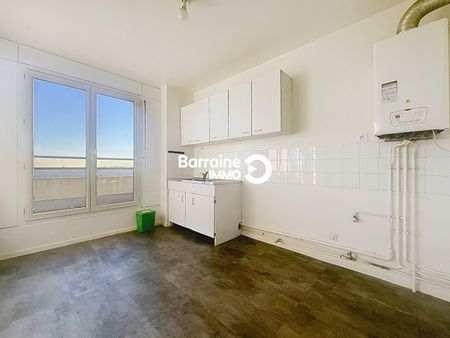 Location appartement à Lorient, 3 pièces 69m² - Photo 2