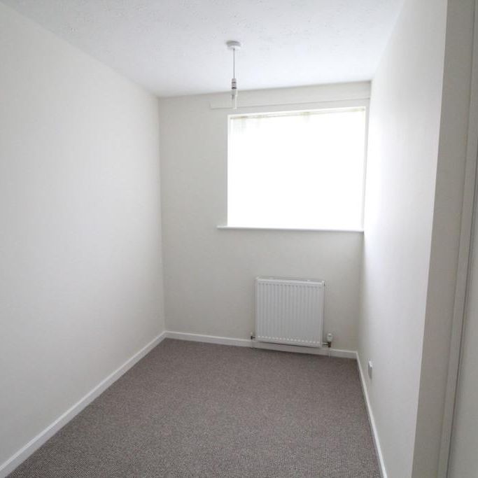 2 bedroom semi-detached house to rent - Photo 1