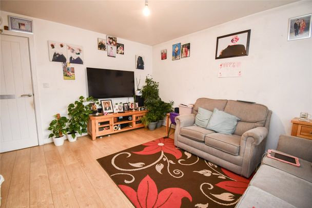 Edgehill Park, CH46 6BD, Moreton - Photo 1