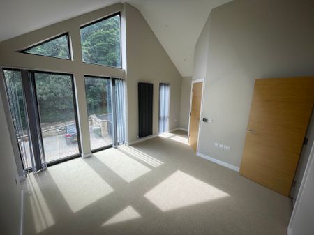 Hopton Lane, Mirfield - Photo 2