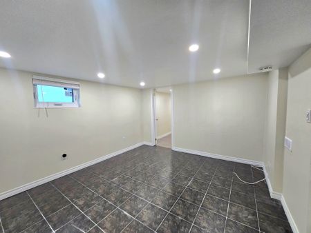 For Lease - 4151 Portage Road, Niagara Falls, Ontario - Photo 4