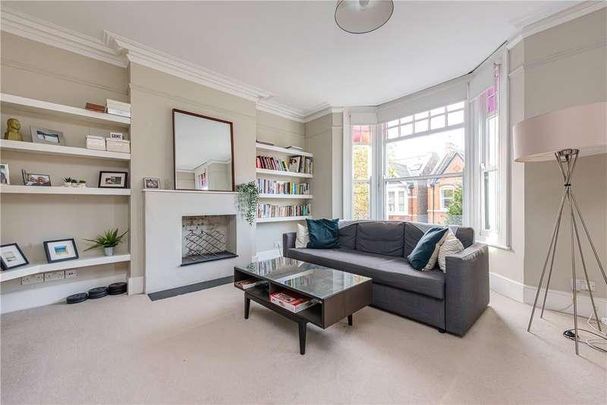 Harlesden Gardens, London, NW10 - Photo 1