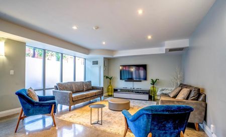 For Lease - 255 Richmond Street Unit# 826, Toronto, Ontario - Photo 4