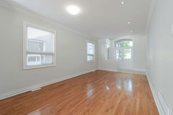 For Lease - 128 Watsonbrook Drive Unit# Upper Levels, Brampton, Ontario - Photo 1