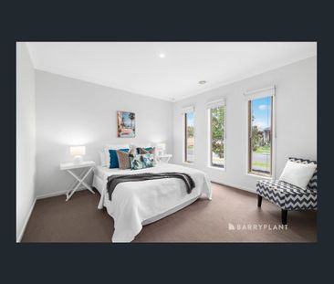 Modern Comfort, Space & Style in a Sought-After Estate - Photo 2