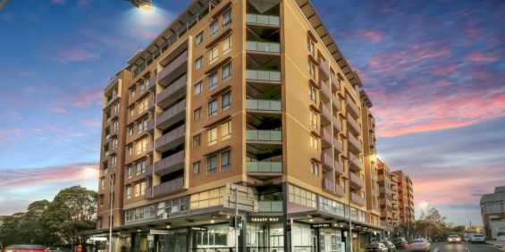 Modern Studio Apartment in Prime Hurstville Location - Photo 3