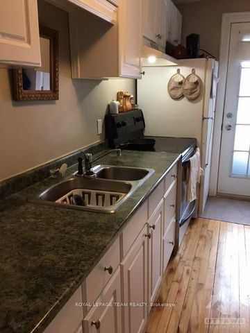 For Lease - 86 Bayswater Avenue Unit# 2, West Centre Town, Ontario - Photo 2