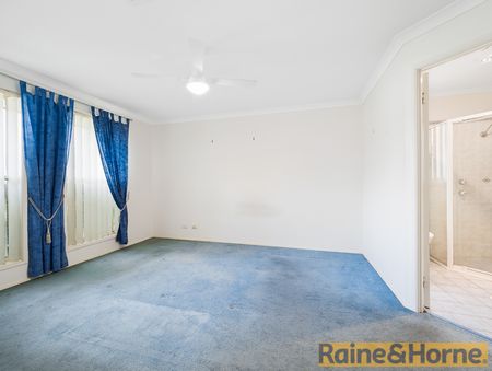 11 Carnoustie Street, Rouse Hill, NSW 2155 - Photo 4