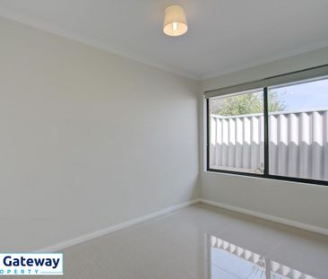 12 Narcissus View, BEELIAR WA 6164 - Photo 4