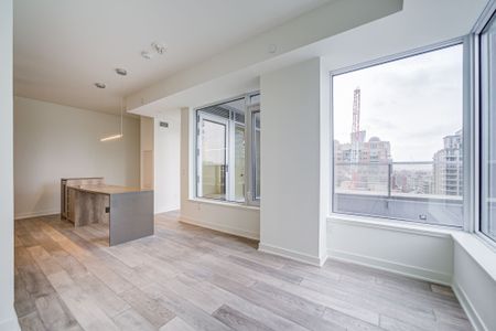 For Lease - 11 Yorkville Avenue Unit# 1003, Toronto, Ontario - Photo 2