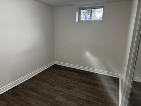 For Lease - 77 Foreht Crescent, Aurora, Ontario - Photo 4