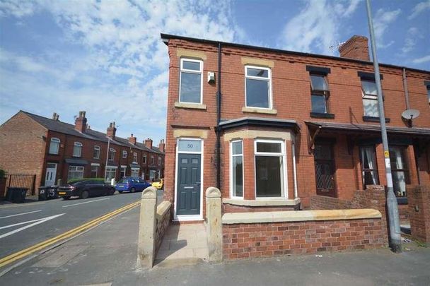 Springfield Road, Springfield, Wigan, WN6 - Photo 1