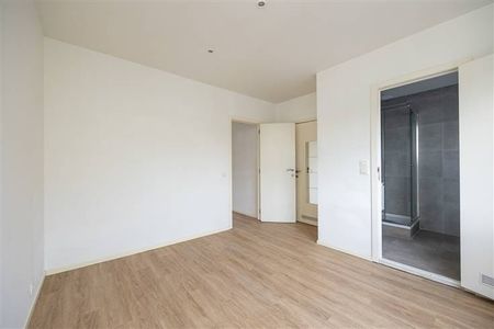Appartement te huur - Foto 3