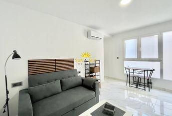 HOLIDAY STUDIO APARTMENT - TORREVIEJA