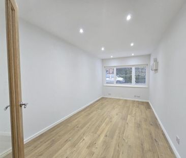 4 bedroom semi-detached house to rent - Photo 6