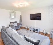 3 bed House - Semi-Detached for Rent - Photo 6