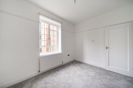 3 bedroom apartment to rent - Photo 2