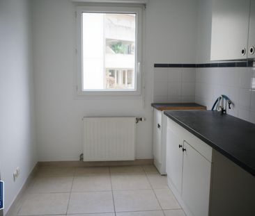 Location Appartement 3 pièces 73m² LE VERSOUD 38420 - Photo 2