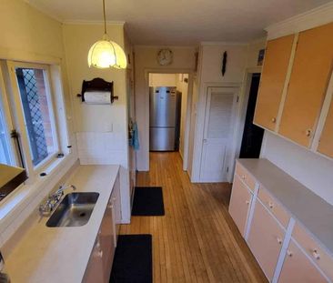 Te Atatu South - 4 BEDROOMS - FULL SITE! - Photo 5