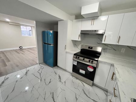 For Lease - 1335 Aldsworth Crescent Unit# BSMT, Oshawa, Ontario - Photo 2