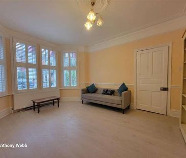 Eaton Park Road, Palmers Green, N13 - Photo 4