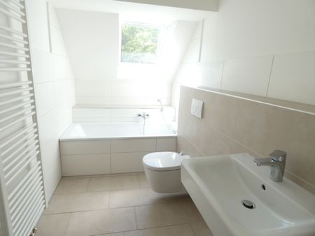 ** Wir modernisieren umfangreich und hochwertig für Sie ** - Photo 4