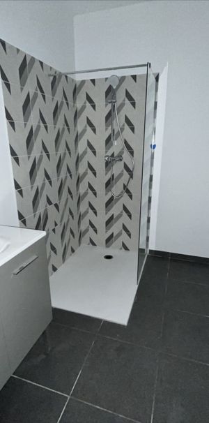 Location Appartement 1 pièce 26m² - Photo 1