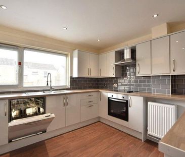 2 bedroom terraced house to rent - Photo 4