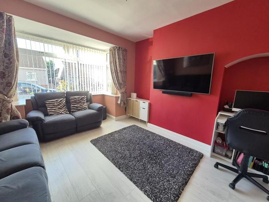 3 bedroom semi-detached house to rent - Photo 1