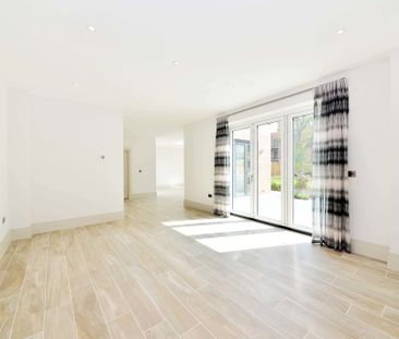 £6,000 - To Let - Photo 4