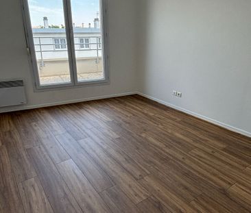 Location Appartement 3 pièces 77m² - Photo 3