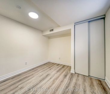 82A Birchmount Rd Road W #Lower - Photo 5