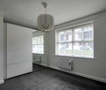 2 bedroom ground floor flat to rent - Photo 6