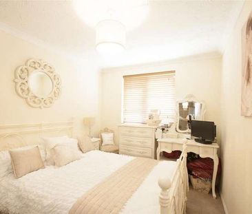 Rockall Court, Slough, SL3 - Photo 6