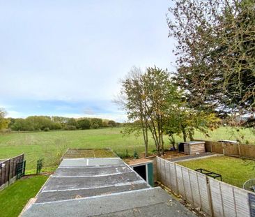 2 bedroom semi-detached house to rent - Photo 6