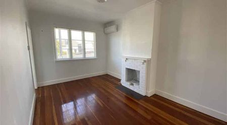 TWO BEDROOM IN MT EDEN VILLAGE - Photo 5