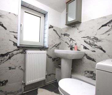 1 bedroom in a house share to rent - Photo 6