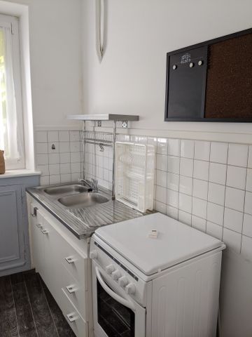 Location Appartement 1 pièce 25m² ISSOUDUN 36100 - Photo 5
