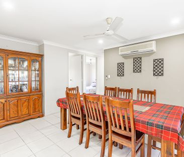 16 Bluff Street, Bushland Beach - Photo 1