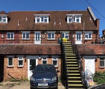 BLETCHLEY- Above High Street - Photo 1