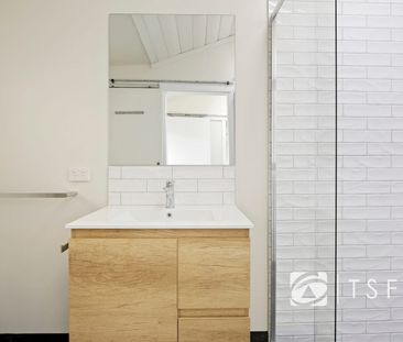 Quiet Living in a Fantastic Location - Photo 3
