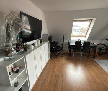 Helle 3-Raum-Dachgeschosswohnung- Altlindenau Leipzig - Foto 1
