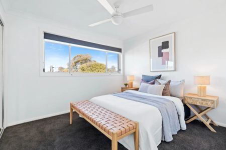 Modern Townhouse in a Perfectly Positioned Location - Photo 5