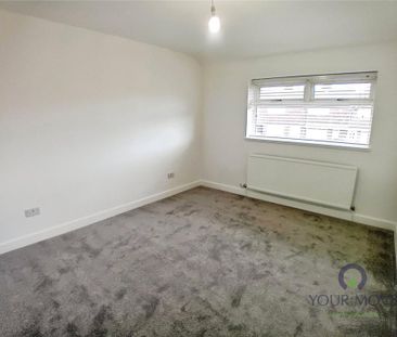 3 bedroom end of terrace house to rent - Photo 4