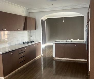 Family Home - Photo 1