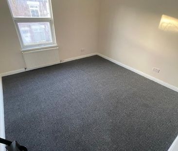 3 Bed Terraced House, Hartlepool Road, CV1 - Photo 1