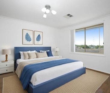 Modern Family Living in the Heart of Hinchinbrook - Photo 5